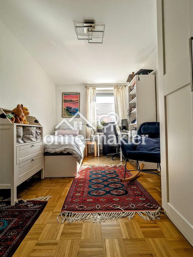 Büro/Kinderzimmer