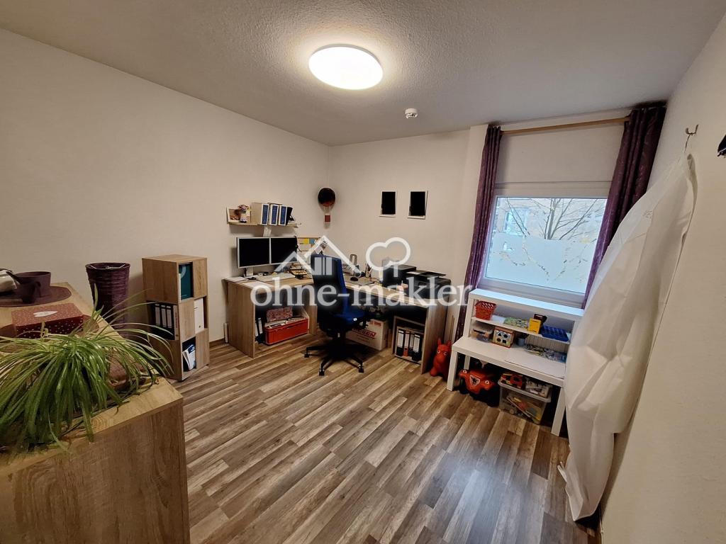 Büro / Kinderzimmer