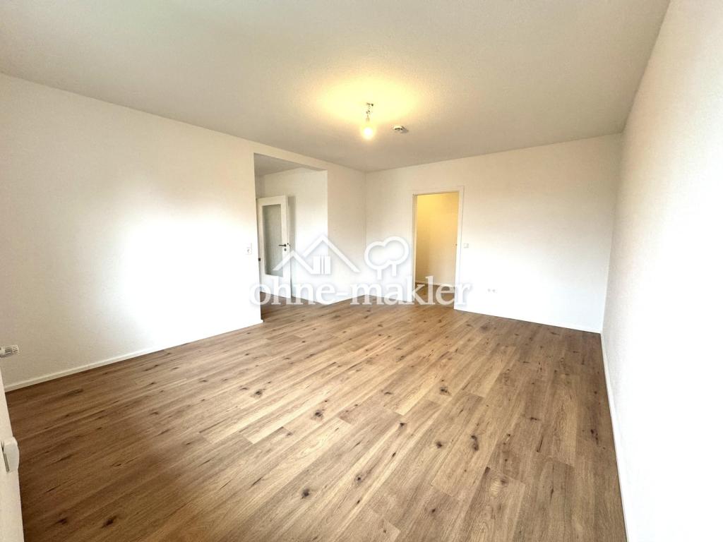 Helle 1,5-Zimmer-Wohnung mit Einbauküche in zentraler Lage - Photo 3