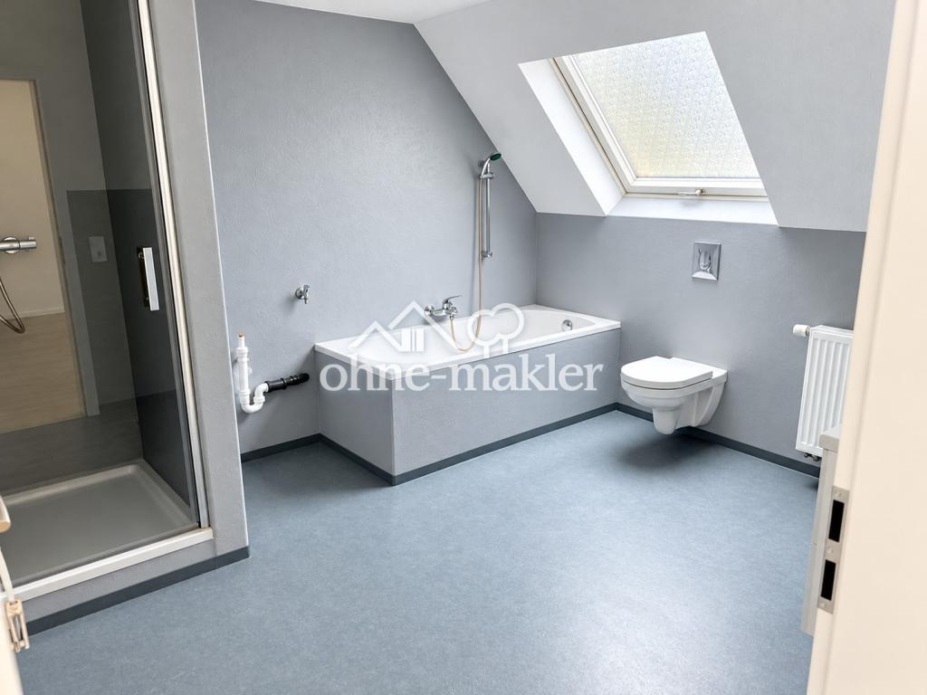 Sanierte Maisonette-Wohnung mit großzügigem Wohnbereich, hochwertiger Küche & Balkon - Foto 5