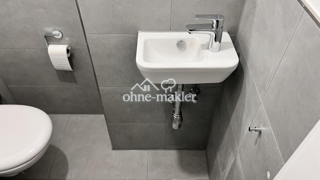 Luxuriös kernsanierte 80 m2 Wohnung in Düsseldorf Lörick - Photo 5
