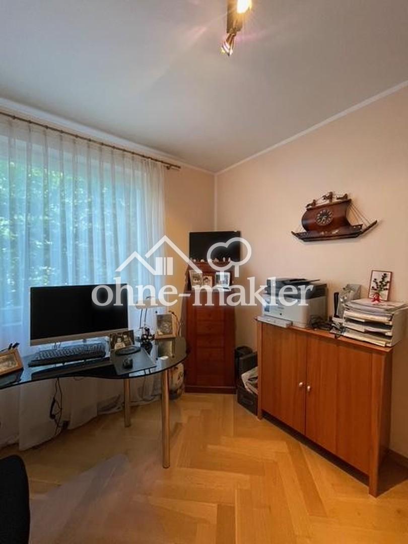 Arbeitszimmer