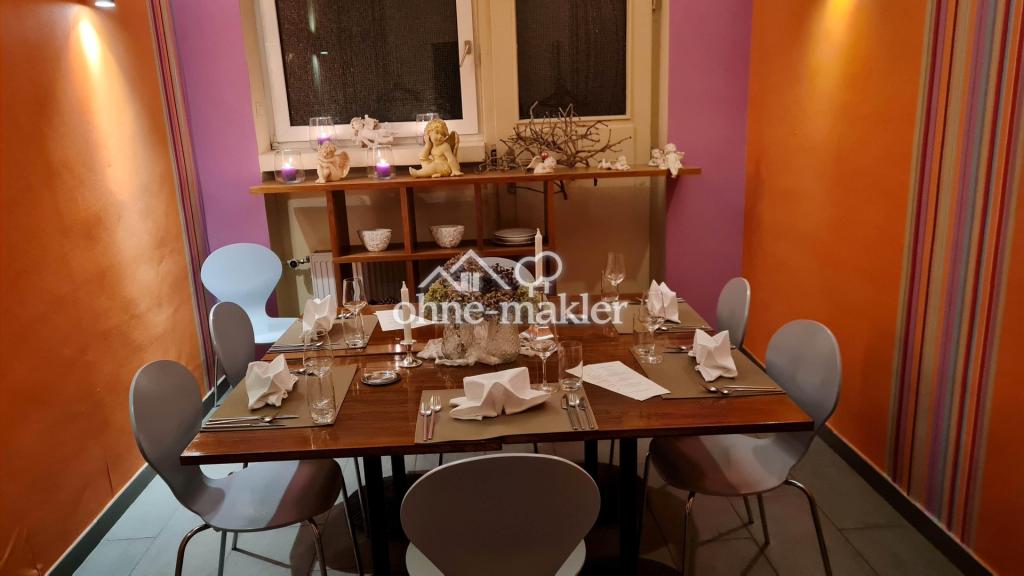 Kleines-Zimmer 8-10 Personen