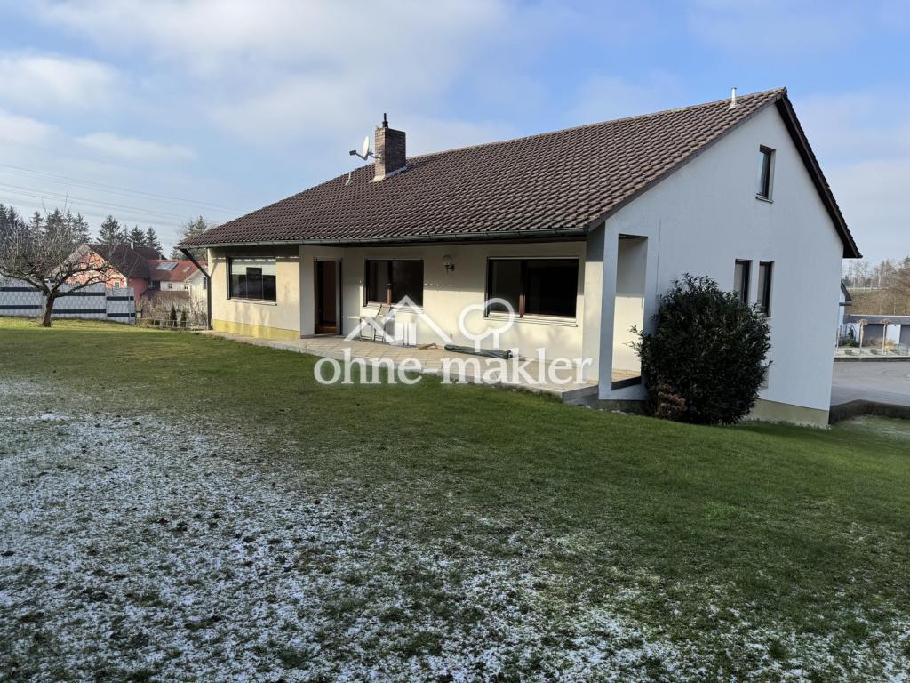 Südansicht mit Garten