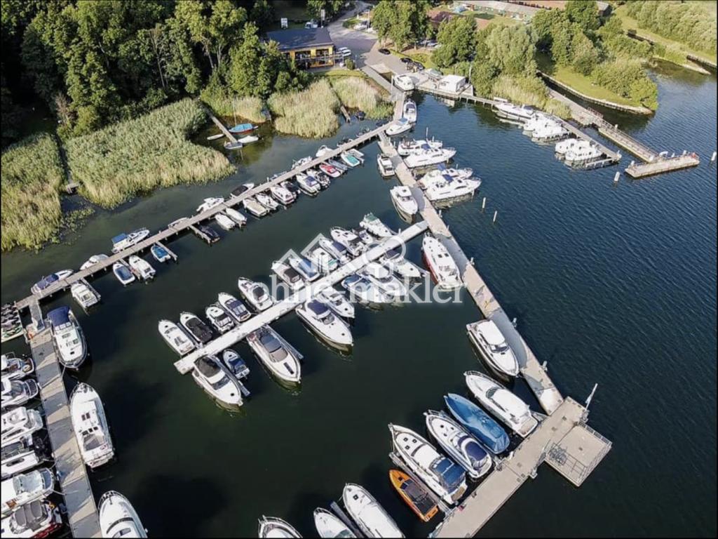 Marina, 500 mtr. entfernt