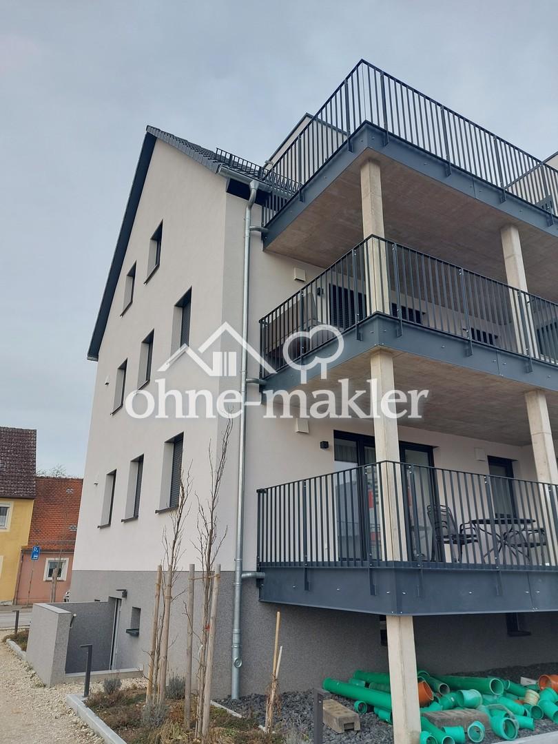 2-Zimmer-Wohnung mit Balkon und Stellplatz in Wassertrüdingen - Photo 1