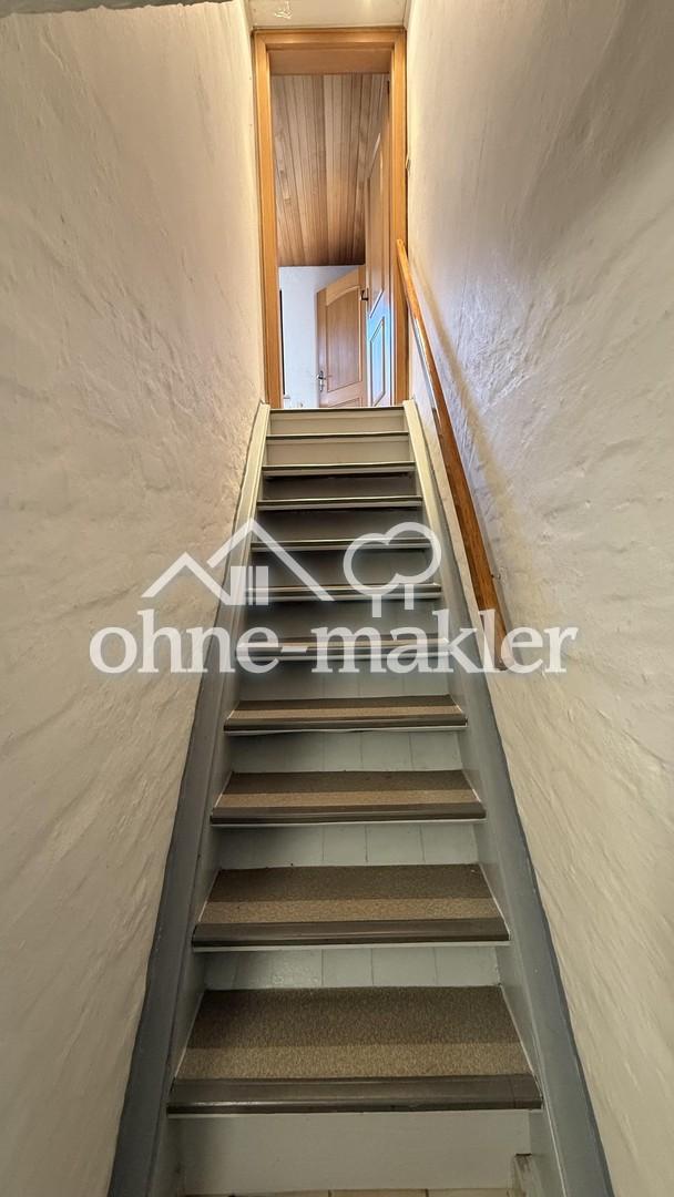 Kellertreppe EG