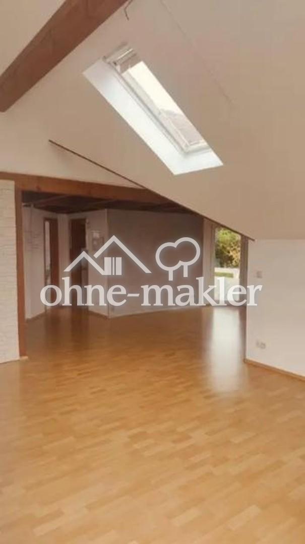 Sonnige 2,5-Zimmer-Dachgeschosswohnung mit 2 Dachterrassen und attraktivem Grundriss in Frommern - Photo 5