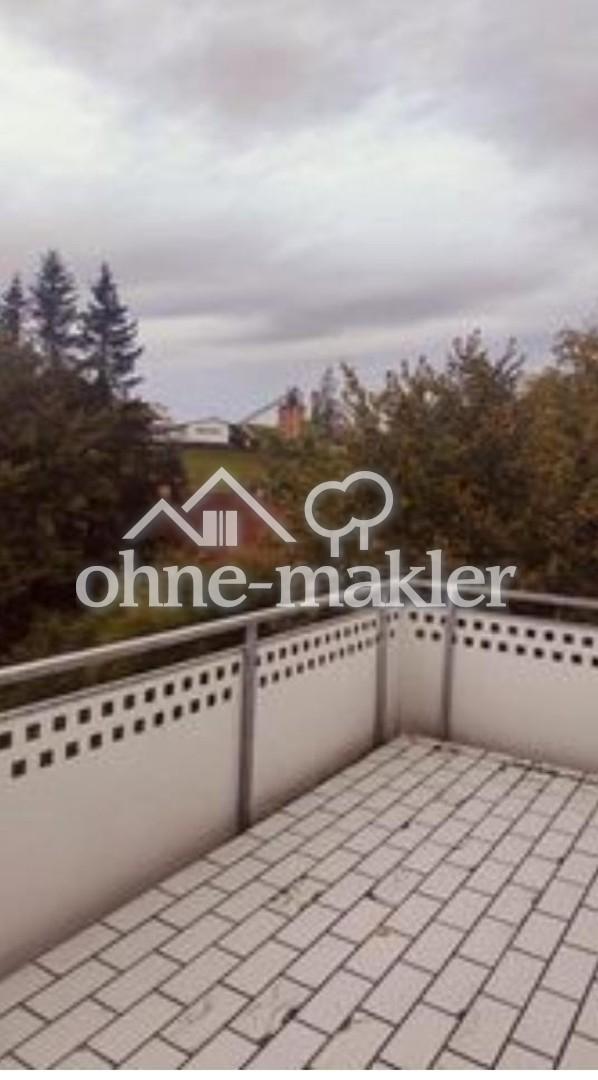 Sonnige 2,5-Zimmer-Dachgeschosswohnung mit 2 Dachterrassen und attraktivem Grundriss in Frommern - Photo 2