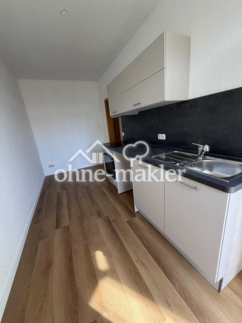 Sonnenglück - sonnige 2-Raum-Wohnung mit neuer Küche und Balkon - Foto 2