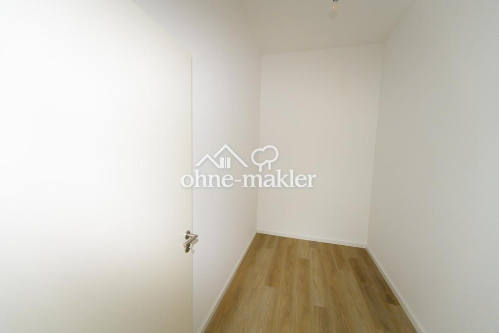 Ankleide Elternschlafzimmer