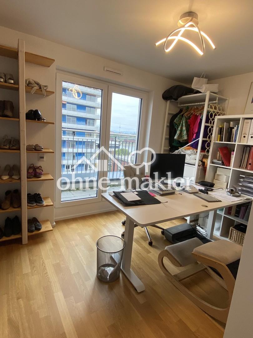 Büro/ Kinderzimmer
