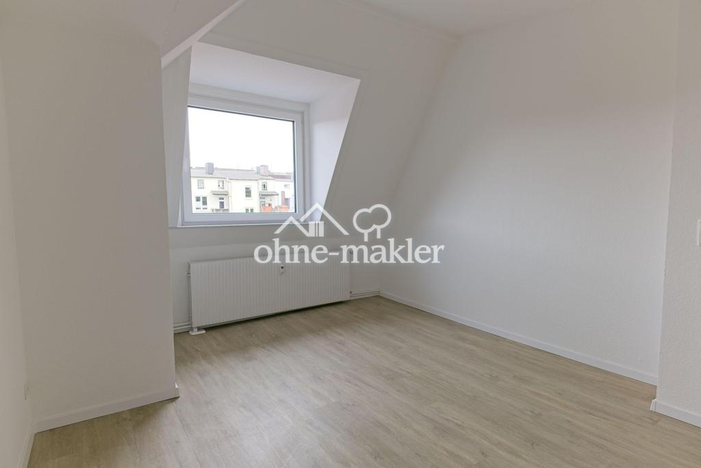 Ein Traum: 3-Zi-Dachgeschosswohnung am Südfriedhof, Badewanne, Garten, ruhige Lage - Foto 5