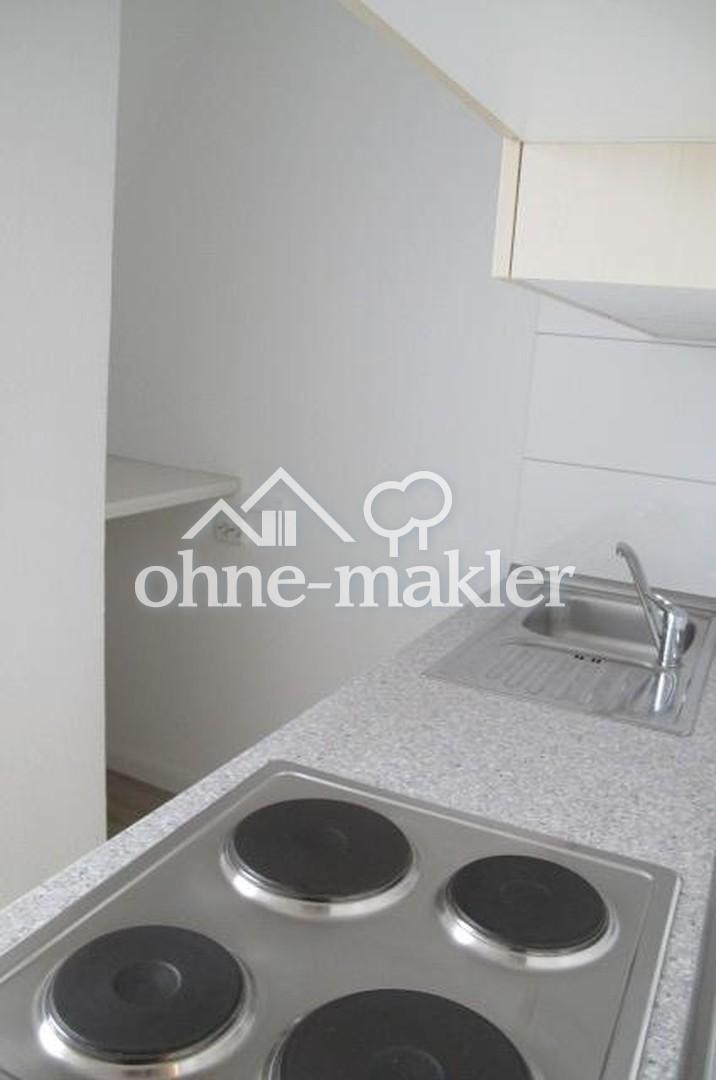 Stilvolle ruhige 3-Zi-Dachgeschosswohnung – eigene Etage, Dachbalken & Gartenmitnutzung - Photo 3