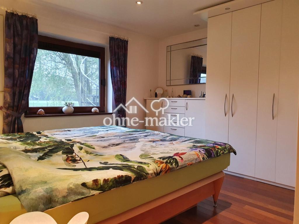 Schlafzimmer - EG