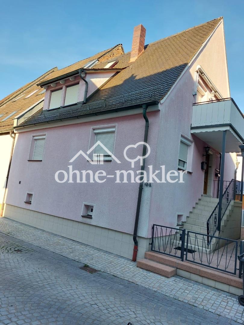 Hausansicht Straßenseite