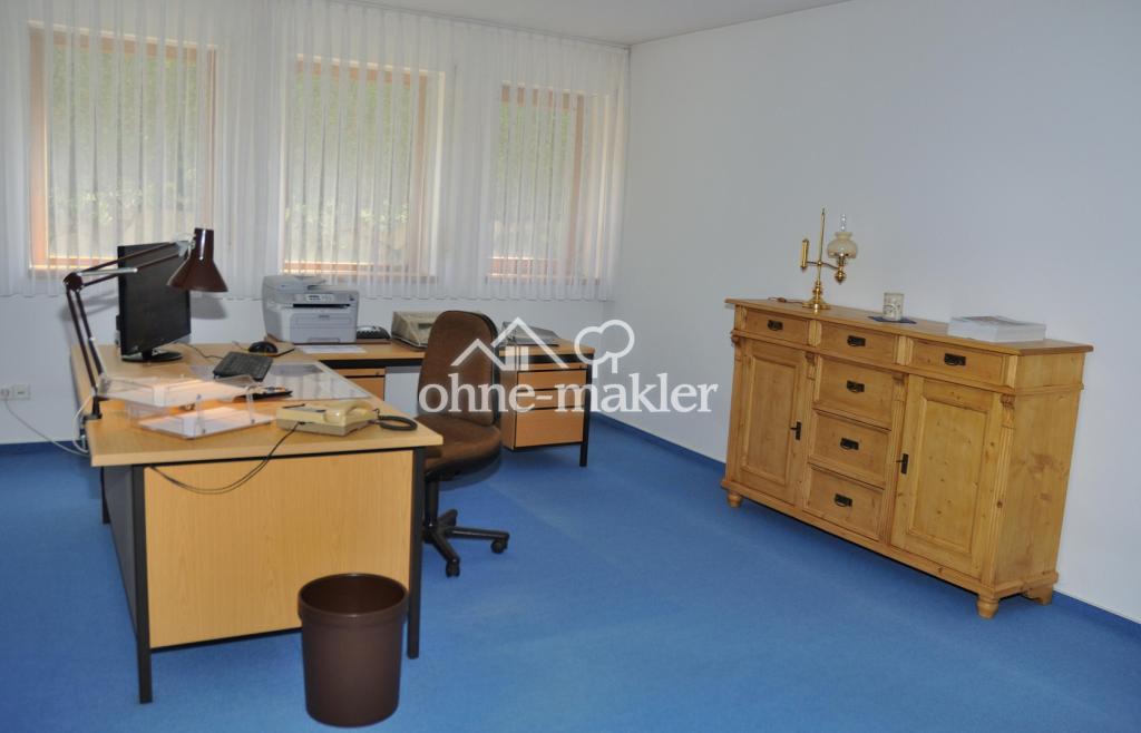 Büro / Zimmer 1