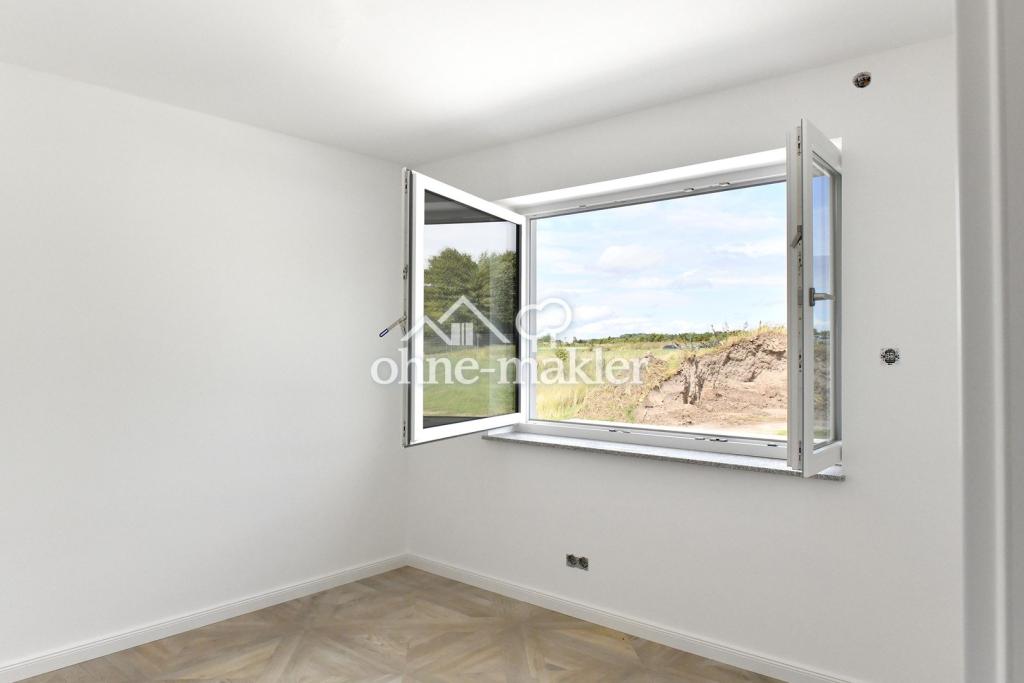 EG Luxuswohnung mit Fernsicht und eigenem Garten - Foto 3