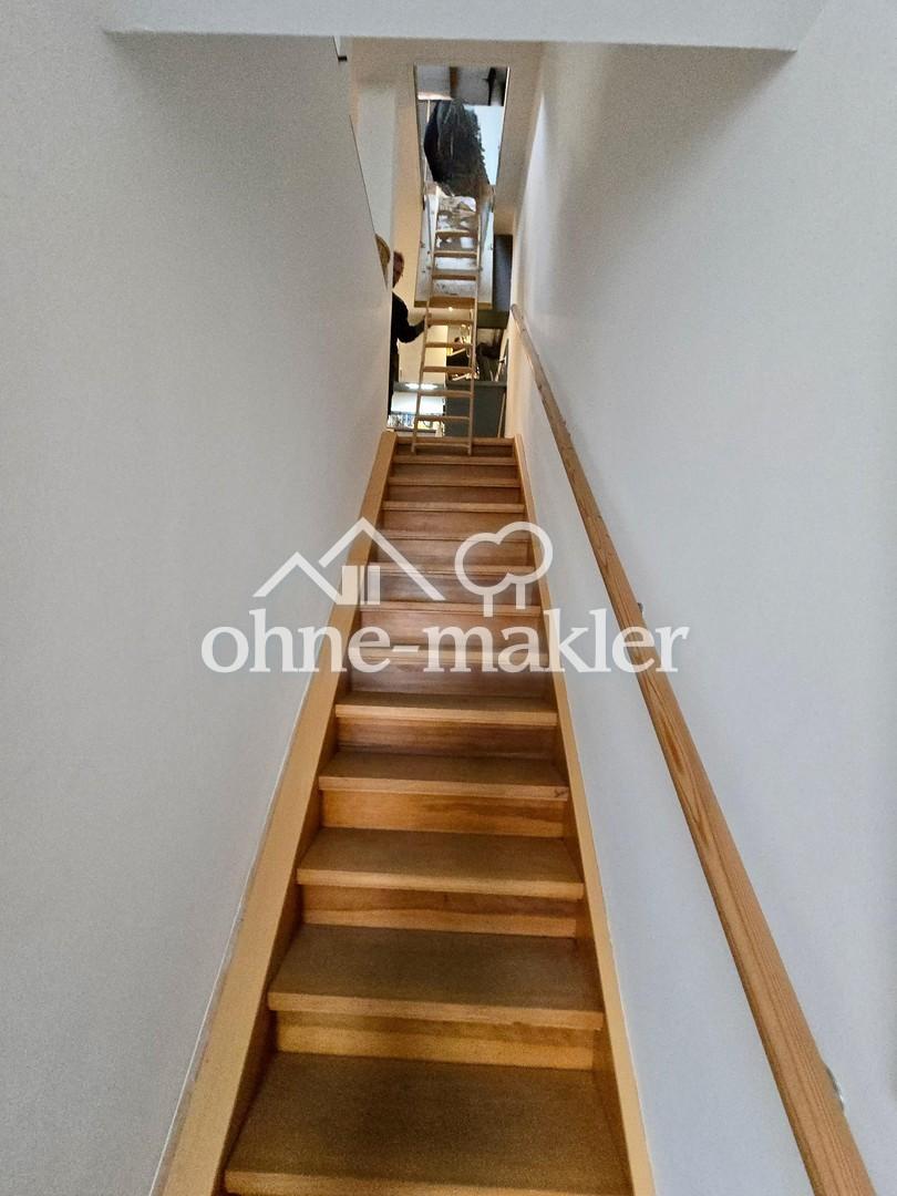 Treppe zu OG