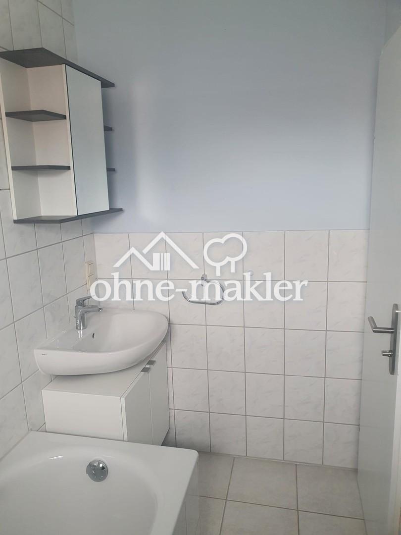 Schöne, helle 2-Zimmer-Wohnung in Dobel zu vermieten - Photo 3