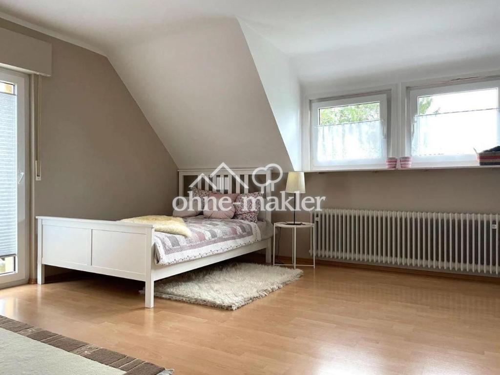 Schöne, helle 2-Zimmer-Wohnung in Dobel zu vermieten - Photo 1