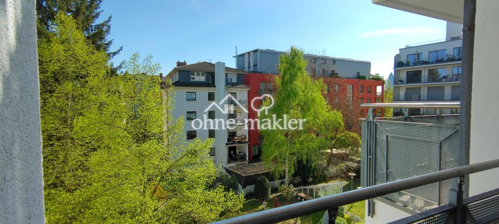 Blick Gartenseite re