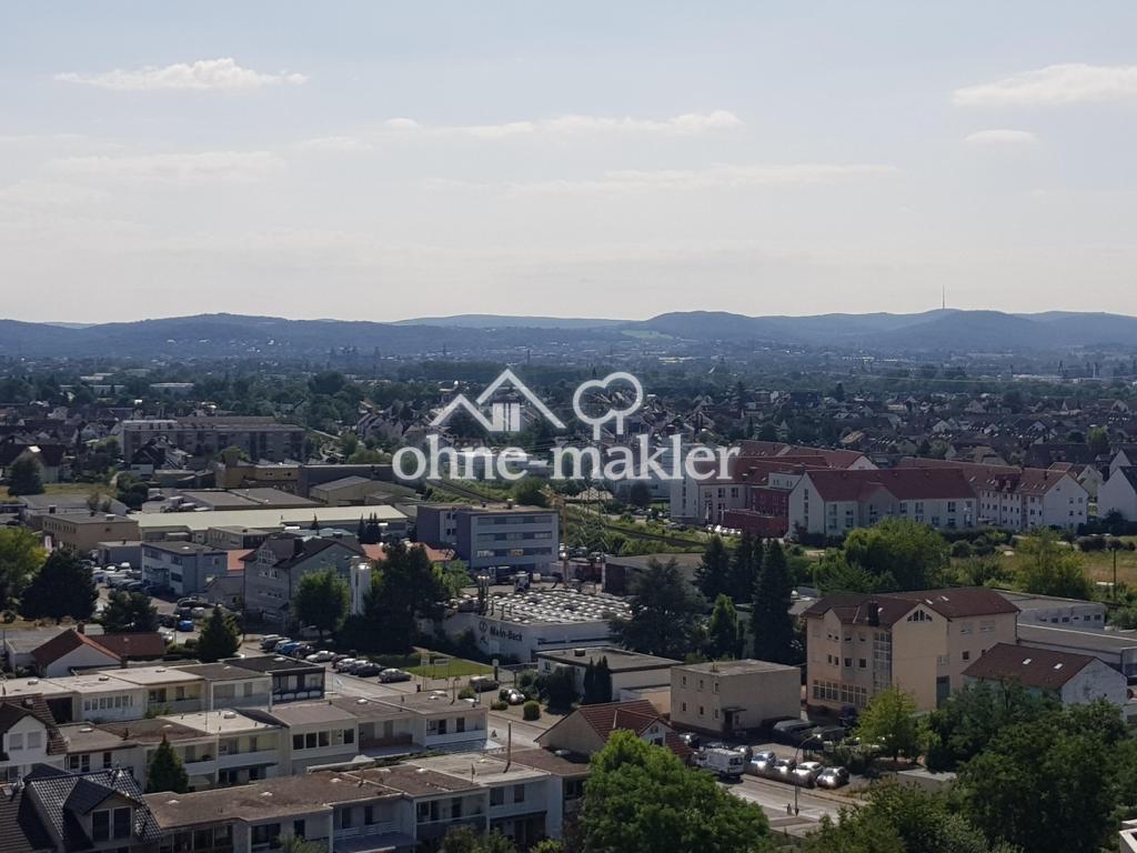 Aussicht Wohnzimmer und Balkon
