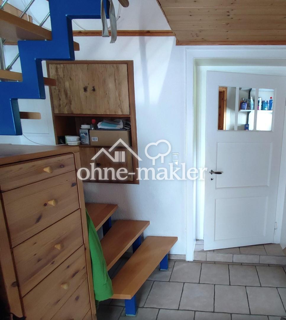 Diele-Treppe-Hinten