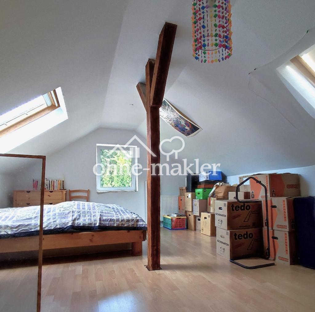 Schlafzimmer -3