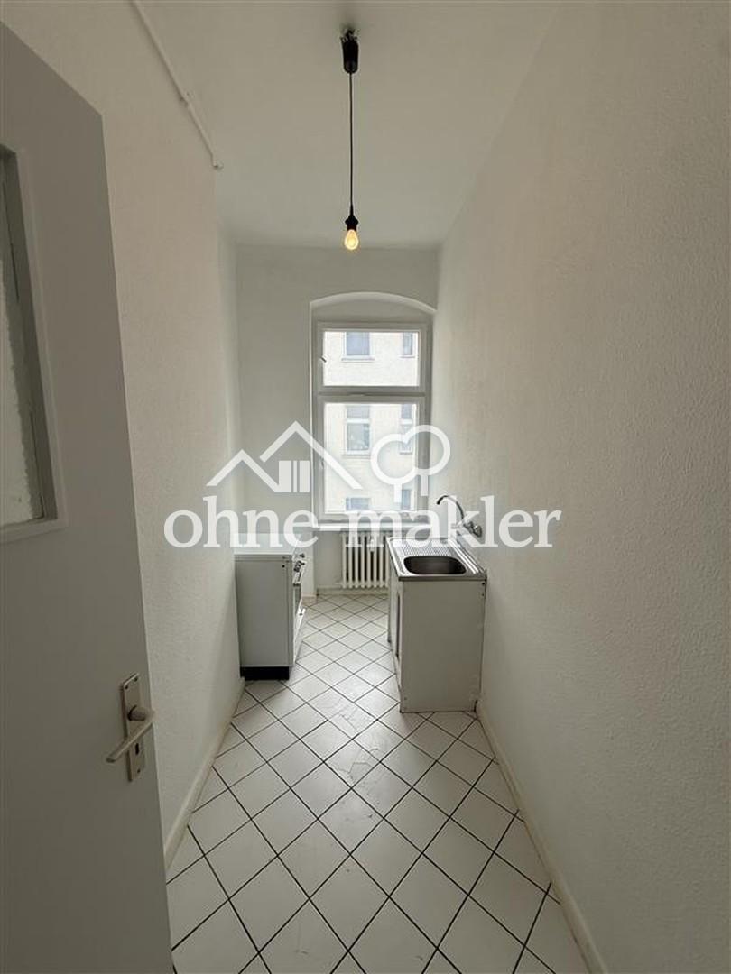 1-Zimmer-WE im Altbau, Hinterhaus 3. OG, ohne Aufzug und ohne Balkon - Photo 1