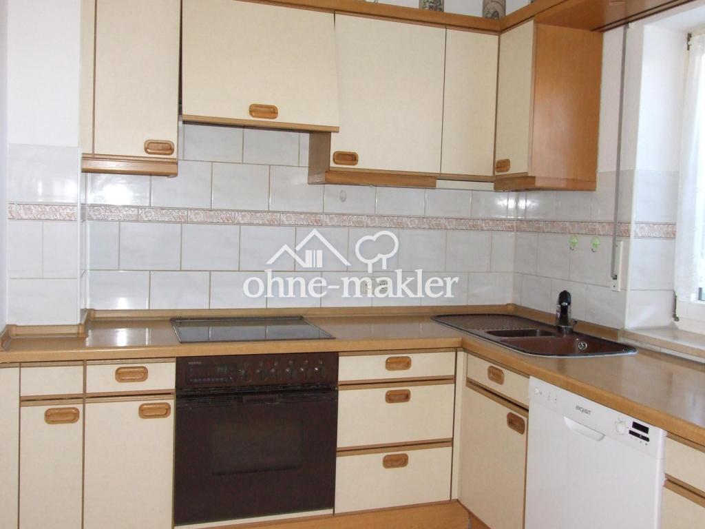 Schöne möblierte Wohnung zentrale Lage von Privat - Photo 4
