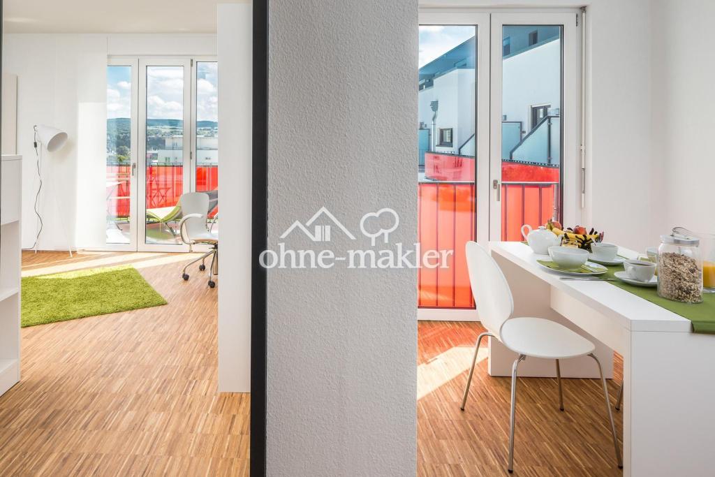 Wohnungseinrichtung inkl.