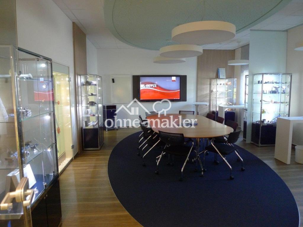 Showroom