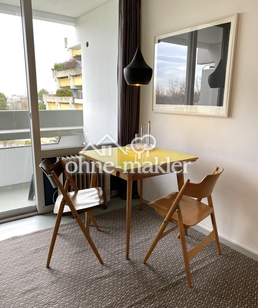Vollmöblierte 1 Zimmer Design Wohnung -- Fully furnished Studio - Photo 2