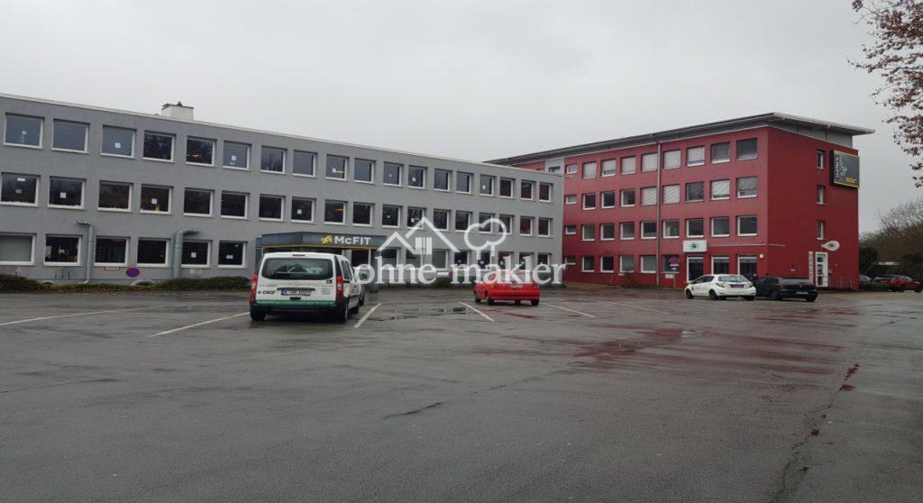 B8 Gebäude
