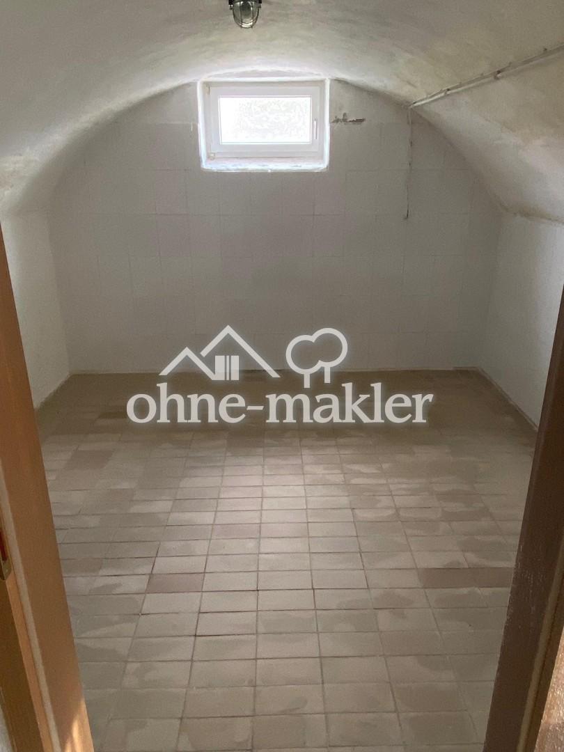 Keller