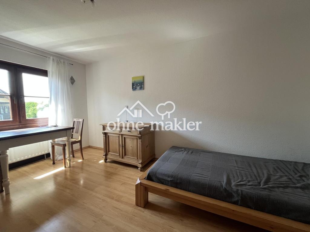Schlafzimmer/Arbeitszimmer