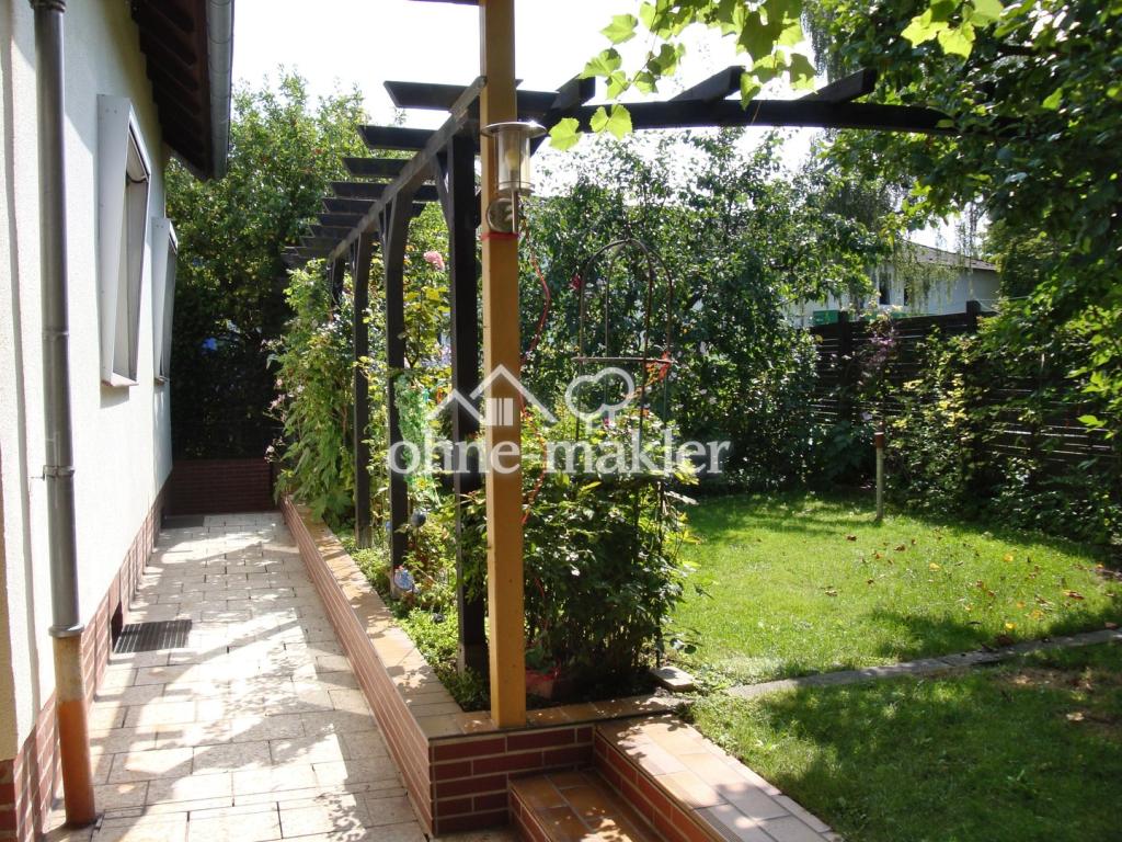 Hinterer Garten
