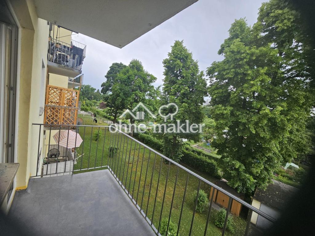Der Blick zum Hausgarten