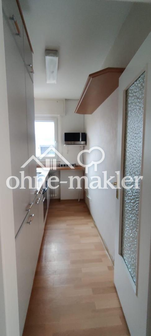 Schöne 3-Zimmer-Wohnung mit Einbauküche und Balkon mit Ausblick - Photo 1
