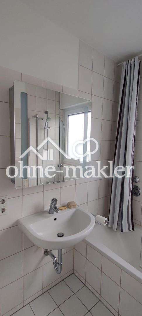 Schöne 3-Zimmer-Wohnung mit Einbauküche und Balkon mit Ausblick - Photo 4