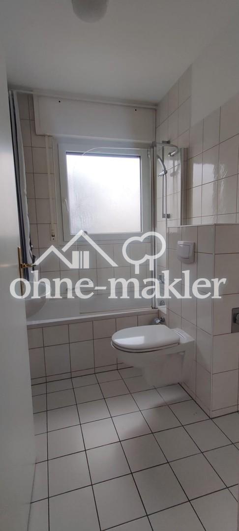 Schöne 3-Zimmer-Wohnung mit Einbauküche und Balkon mit Ausblick - Photo 3