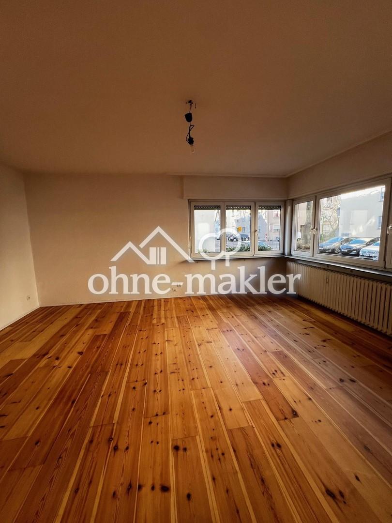 3 Zimmer Wohnung mit Einbauküche, saniertem Badezimmer und sep. WC - Foto 1