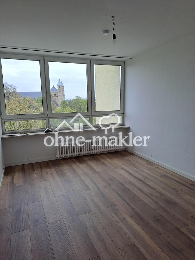 Kind - Büro