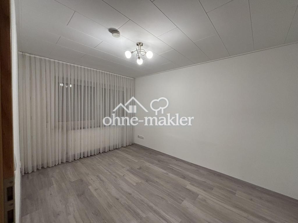 Gästezimmer (Bügelr., EG)