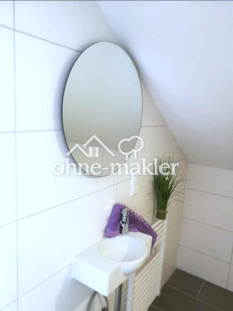 Gast Dusche im DG