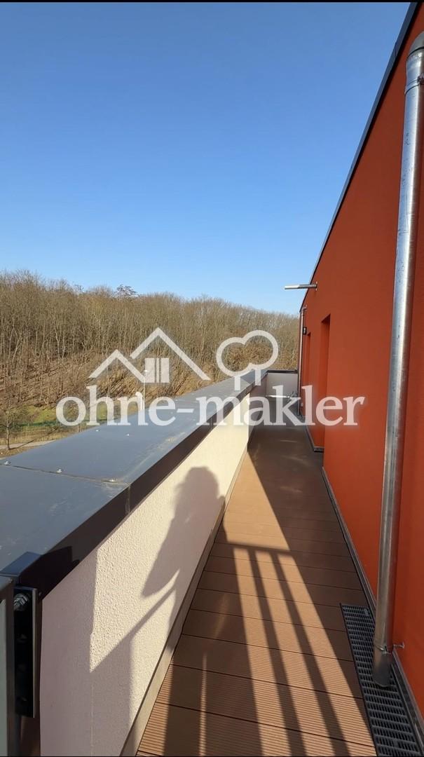 Traumhafte 3 Zimmer Wohnung mit separater Küche, Dachterrasse, Klimaanlage, Jalousie, B16 - Photo 4