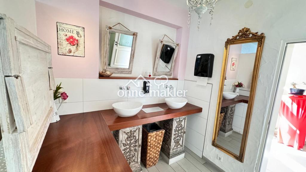 Damentoilette