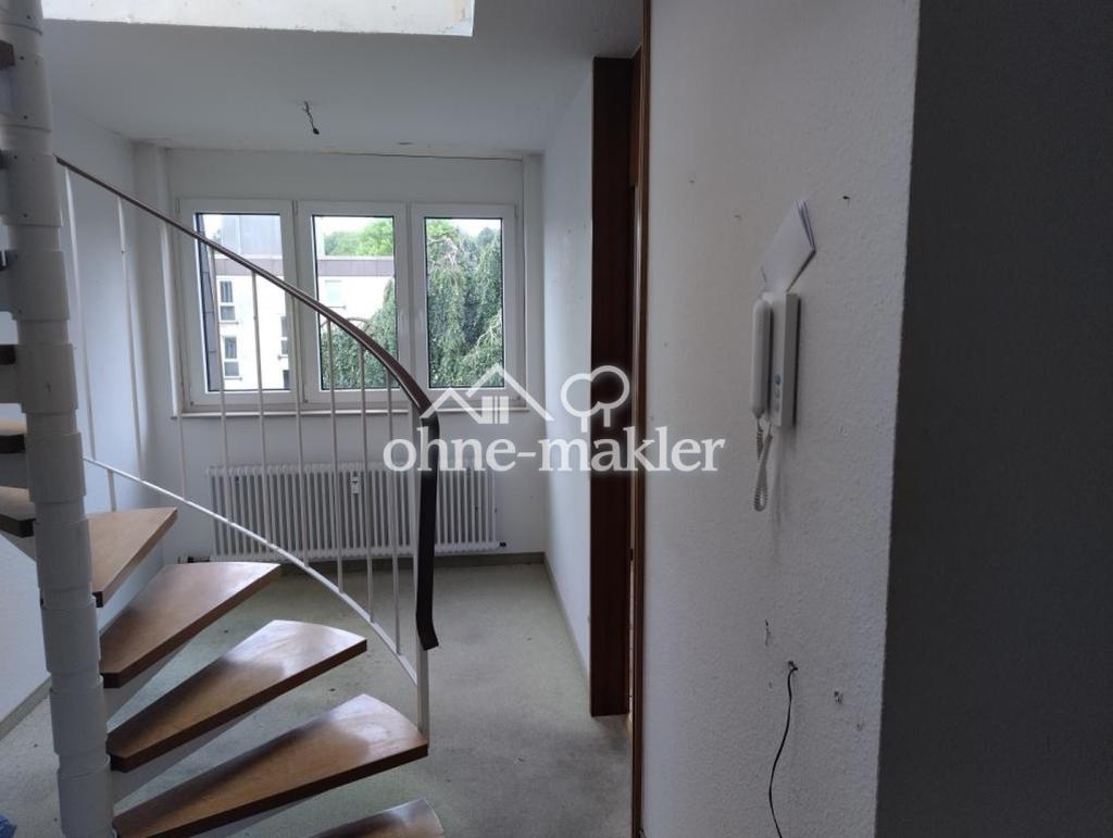 Wohnzimmer / Essplatz