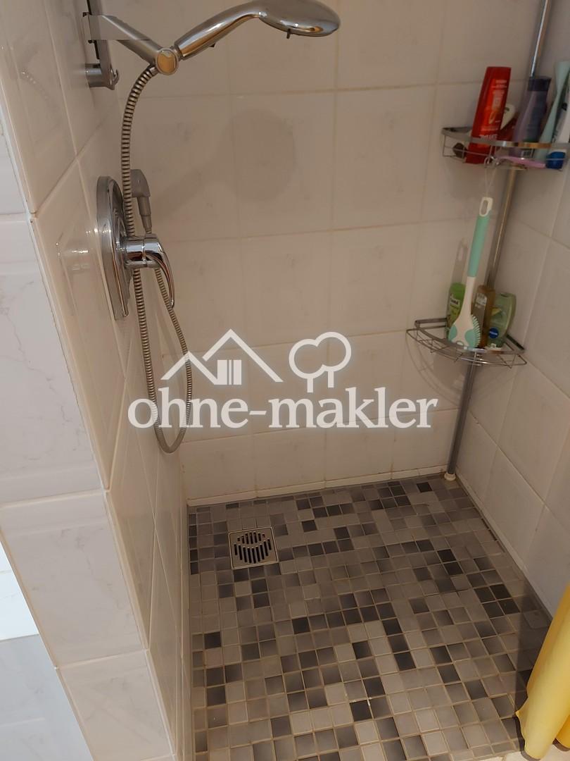 behindertengerechte Dusche 